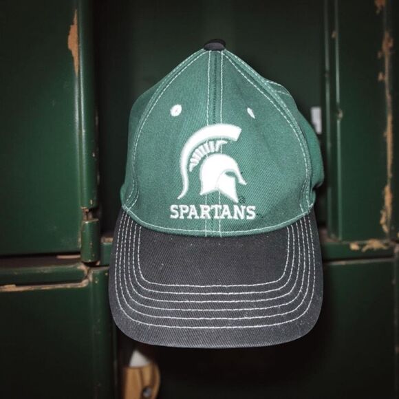 NCAA Captivating Headgear Michigan State Spartans Green Black Strapback Hat Cap - Picture 1 of 7